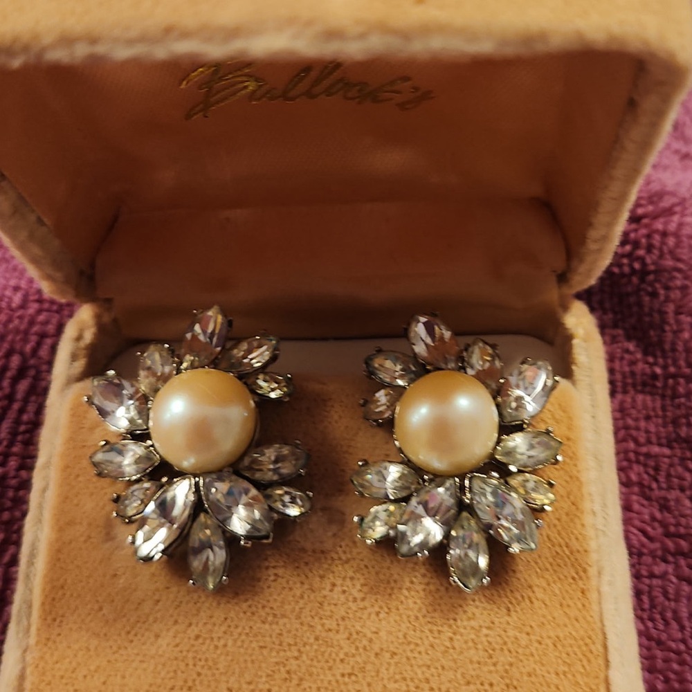 Vintage Kenneth Lane Pearl and Crystal Clip On Earrings